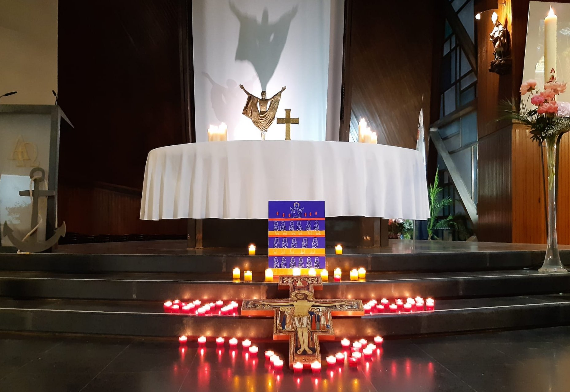 250505_veillee_conclave_02